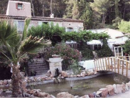 Photos